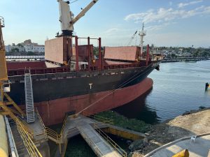 Cargo Valve Malfunction During Discharge